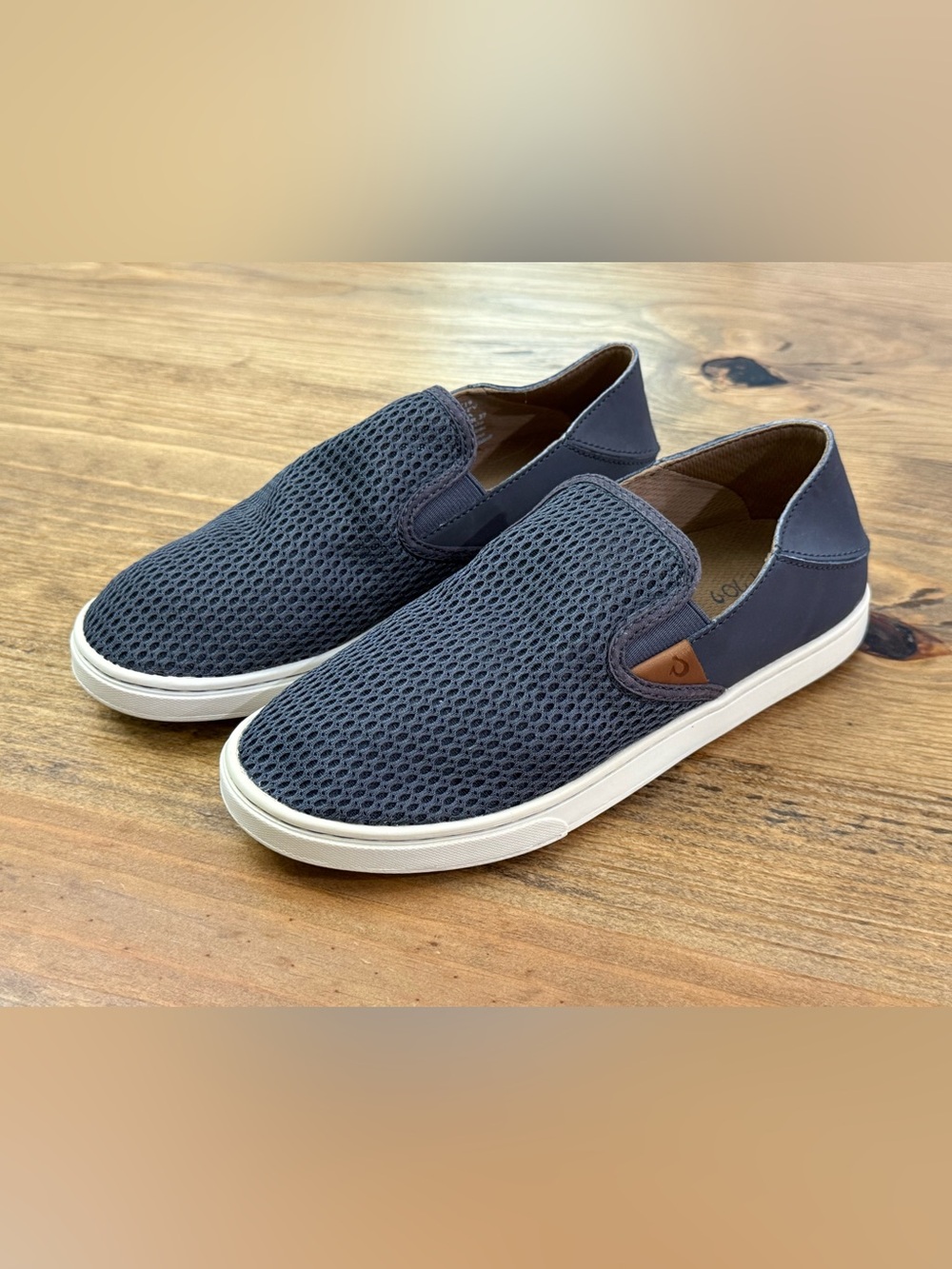 OluKai Women's Pehuea Sneakers